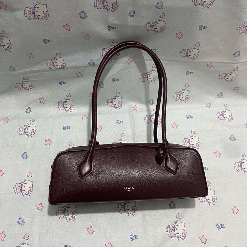 ALAIA Burgundy Leather Shoulder Bag